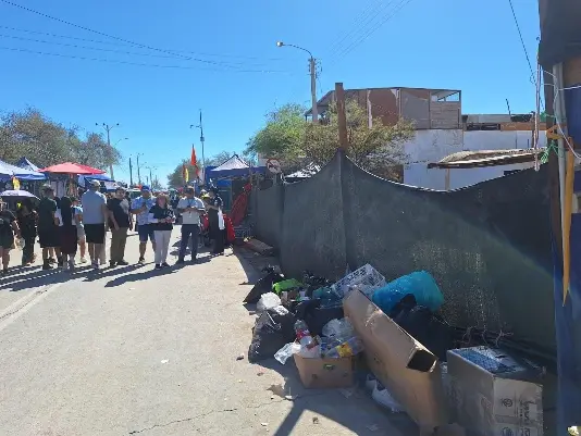 Punto de acumulación de residuos detectado durante la visita.